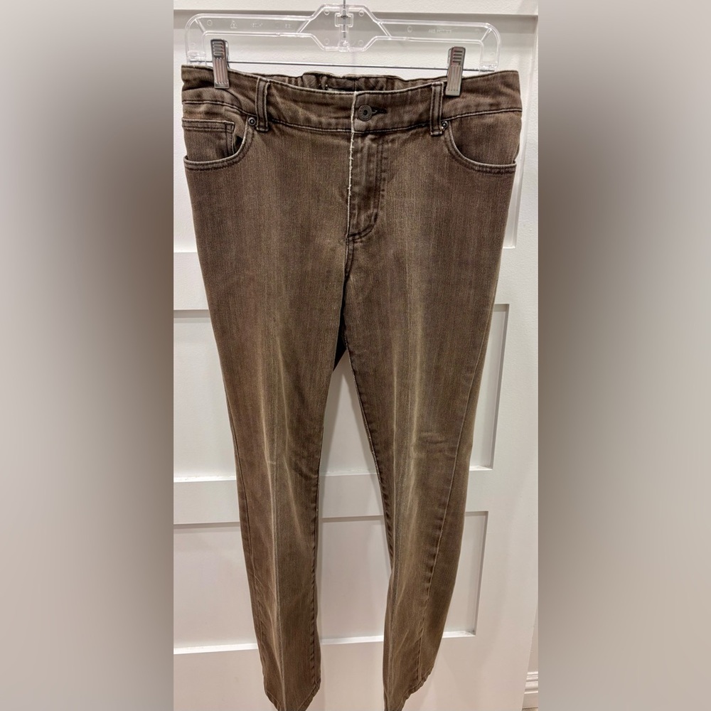 Chico’s Platinum Brown Distressed Jeans Size 1 Short